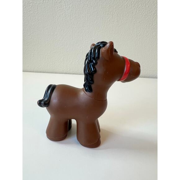 Fisher-Price Little People Farmers Set of 4 Girl Boy Brown Horse Cow Toy - Picture 8 of 15